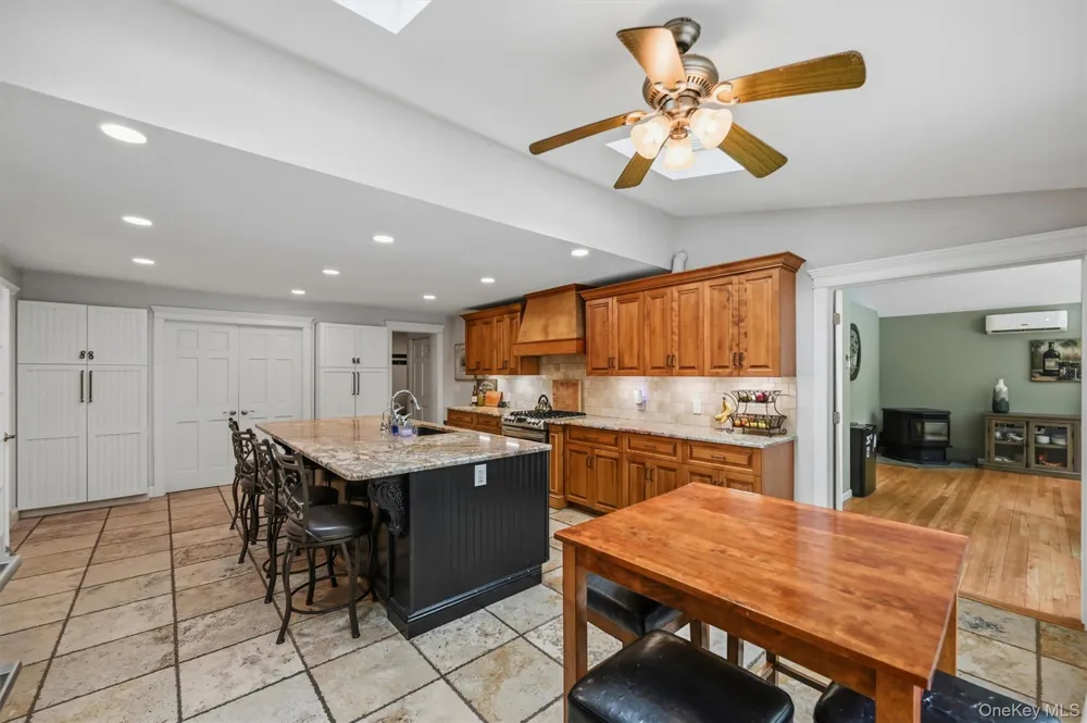 3 Kevin Drive Suffern, NY 10901