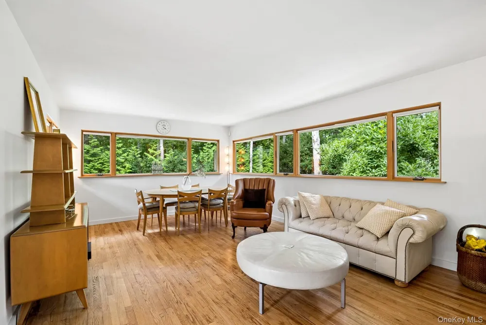 4 Lincoln Street Sag Harbor, NY 11963
