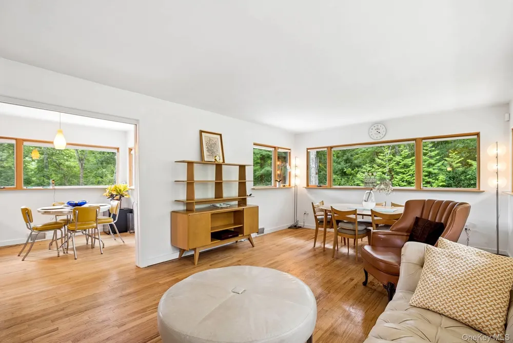 4 Lincoln Street Sag Harbor, NY 11963