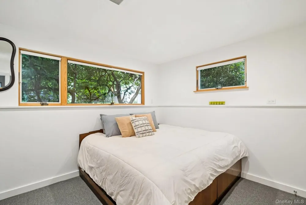 4 Lincoln Street Sag Harbor, NY 11963