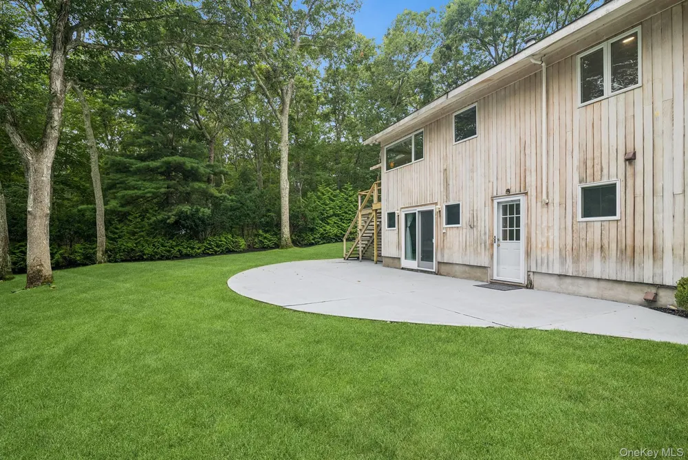 4 Lincoln Street Sag Harbor, NY 11963