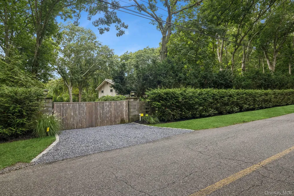 4 Lincoln Street Sag Harbor, NY 11963