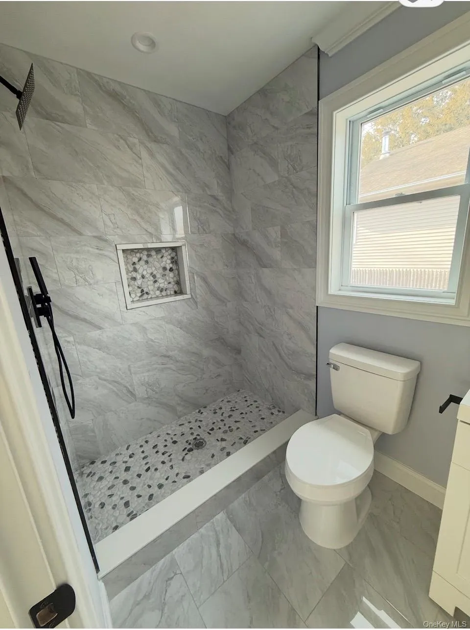 35 Bedford Street Wyandanch, NY 11798