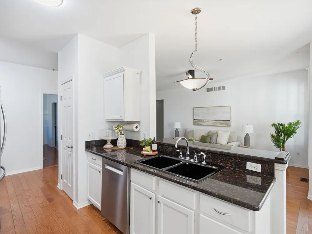 229 Scio Village Court #106 Ann Arbor, MI 48103