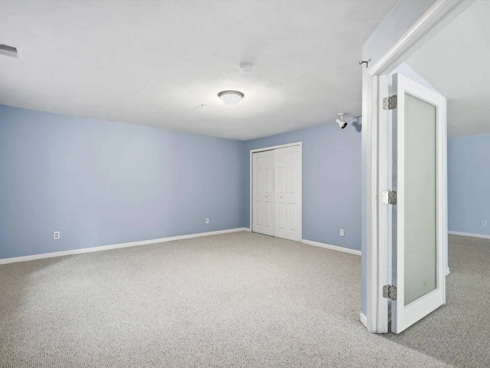 229 Scio Village Court #106 Ann Arbor, MI 48103