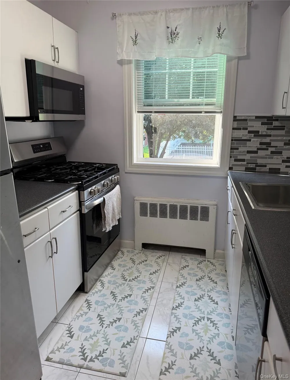 226-09 Union Turnpike #B Oakland Gardens, NY 11364