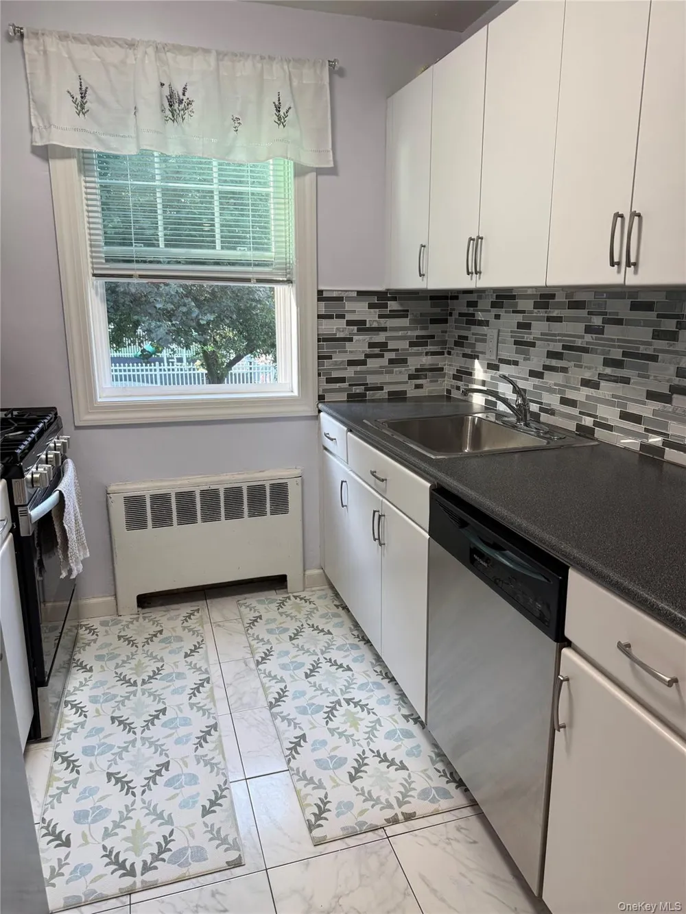 226-09 Union Turnpike #B Oakland Gardens, NY 11364