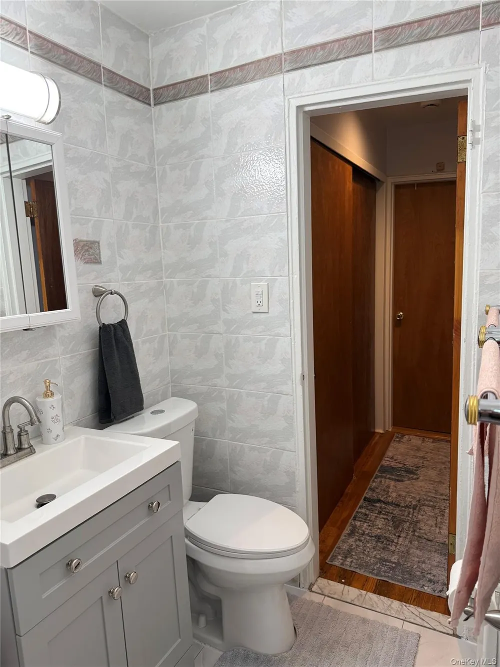 226-09 Union Turnpike #B Oakland Gardens, NY 11364