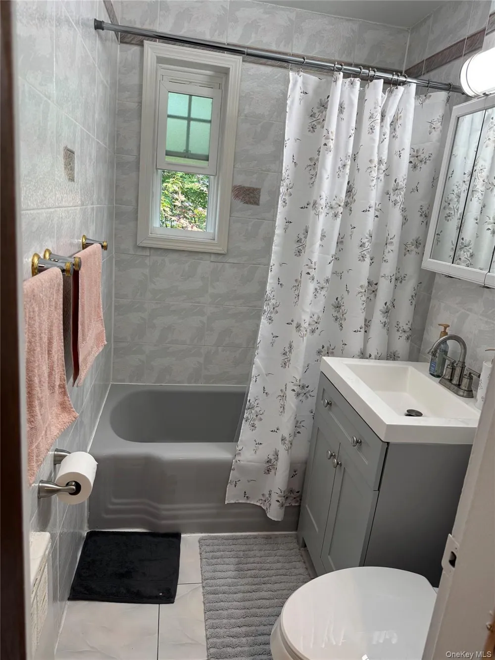 226-09 Union Turnpike #B Oakland Gardens, NY 11364