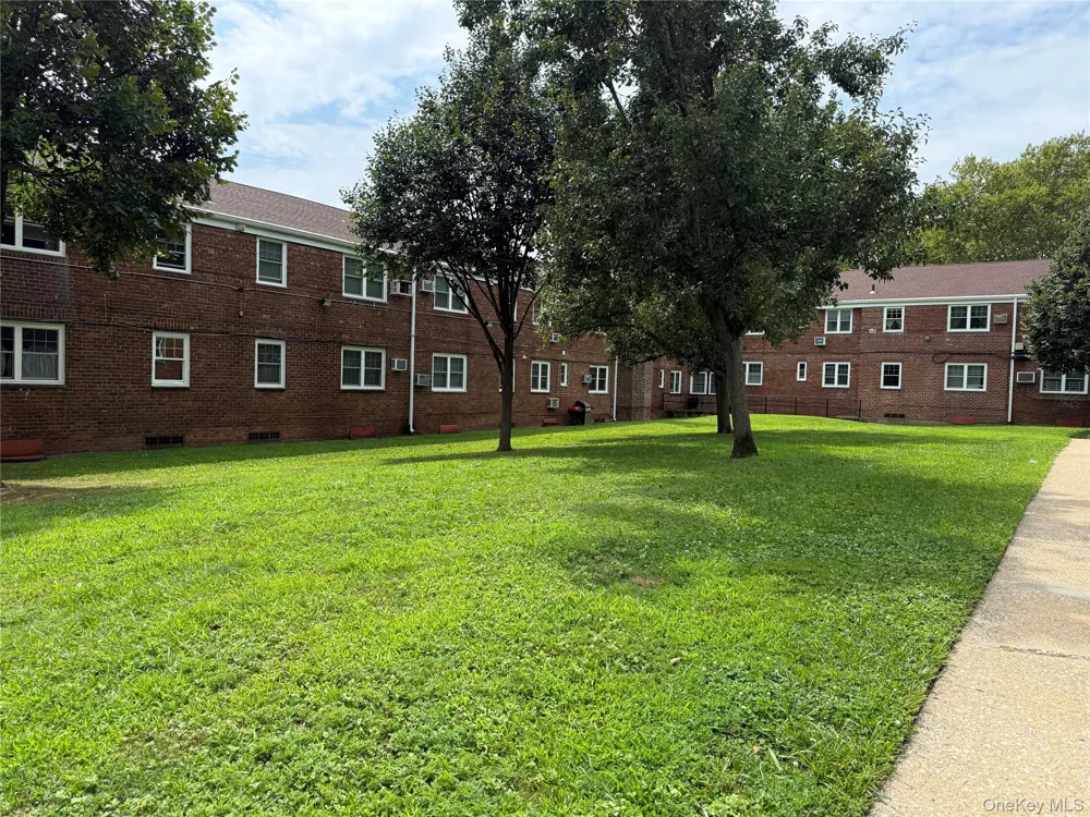 226-09 Union Turnpike #B Oakland Gardens, NY 11364