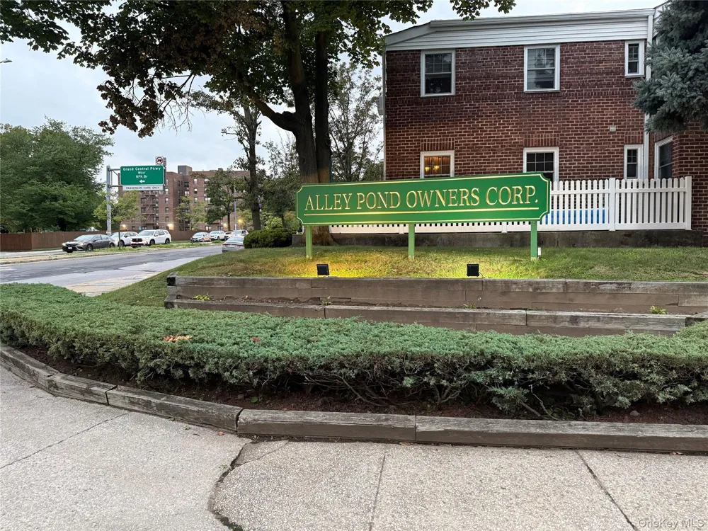 226-09 Union Turnpike #B Oakland Gardens, NY 11364