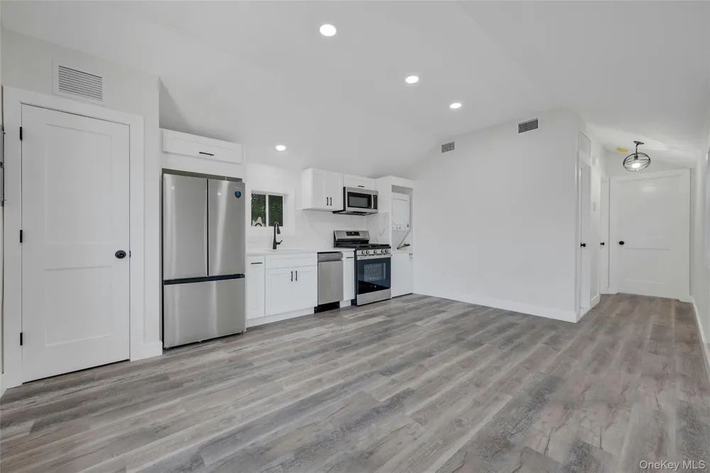 Address Not Shown Bronx, NY 10464