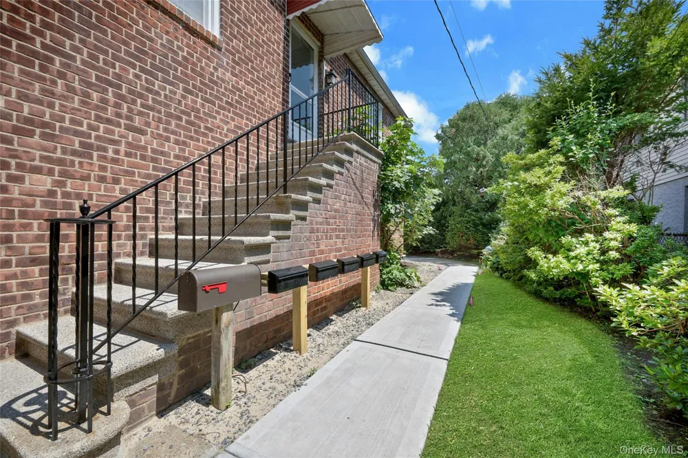 Address Not Shown Bronx, NY 10464
