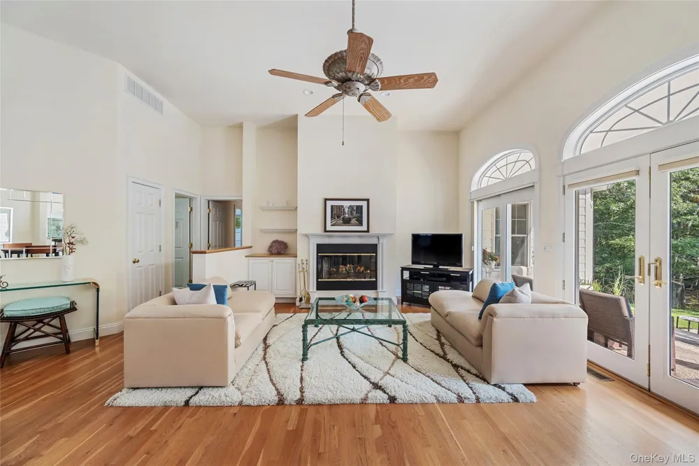 78 Channing Cross Hampton Bays, NY 11946