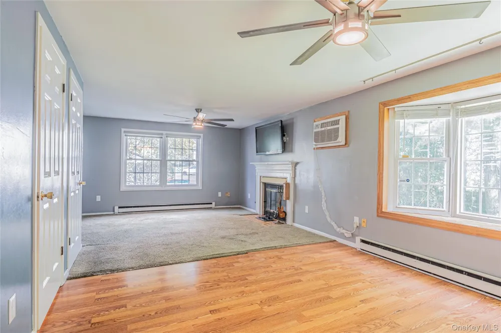 218 Fishkill Landing Beacon, NY 12508