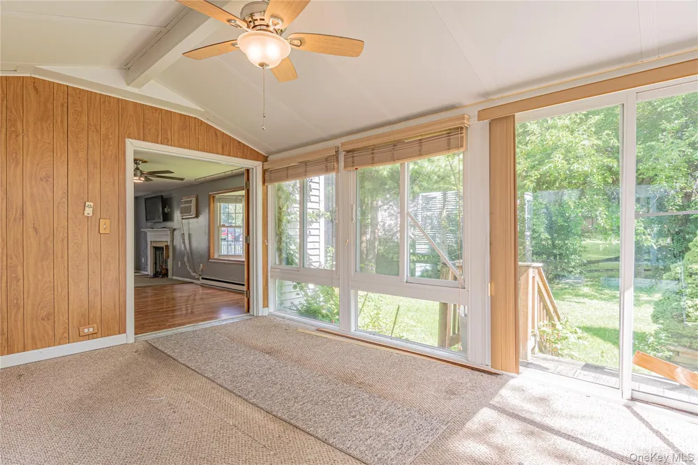 218 Fishkill Landing Beacon, NY 12508