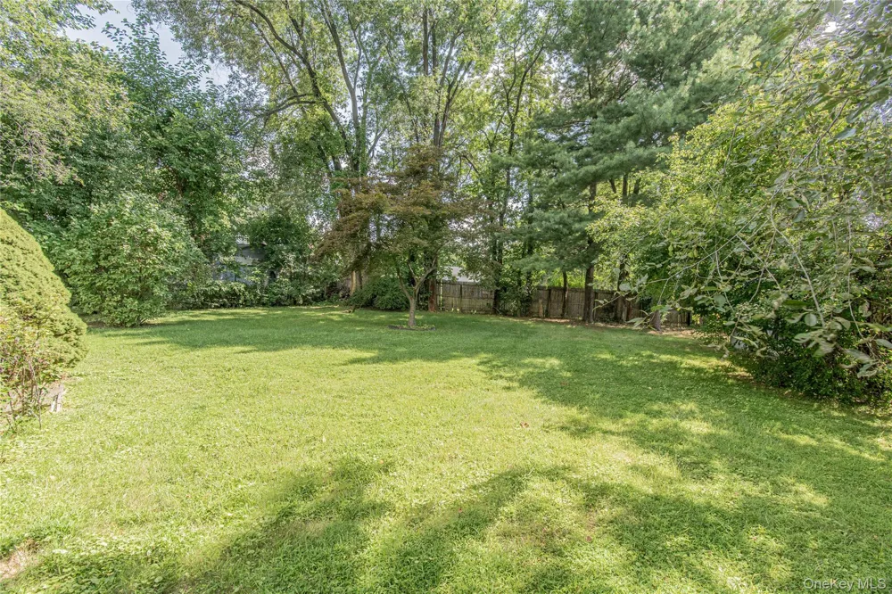 218 Fishkill Landing Beacon, NY 12508