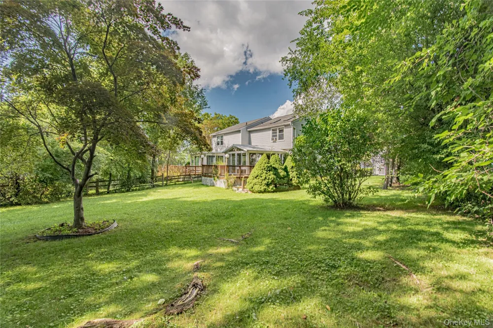 218 Fishkill Landing Beacon, NY 12508