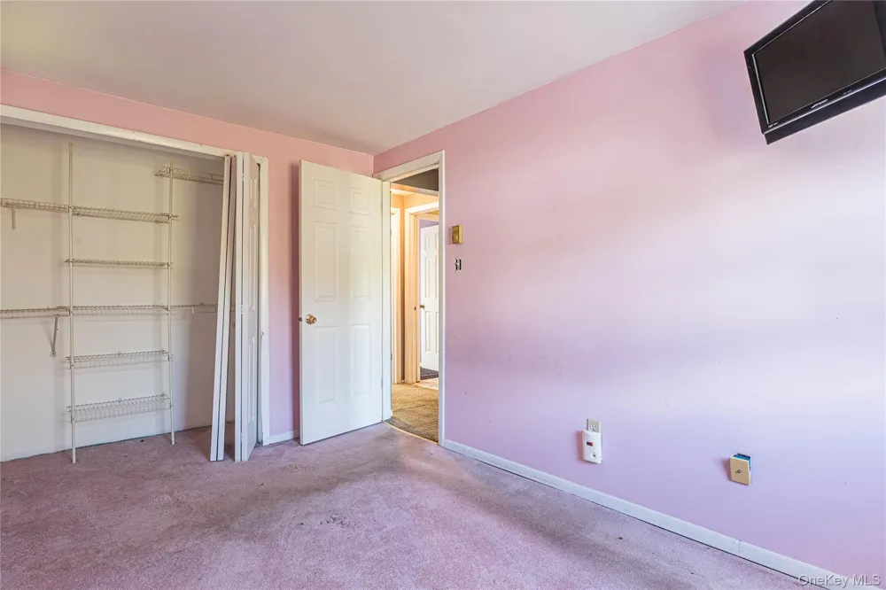 218 Fishkill Landing Beacon, NY 12508