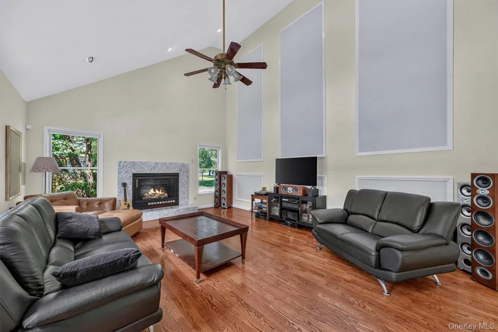 44 Greenwich Avenue Central Valley, NY 10917