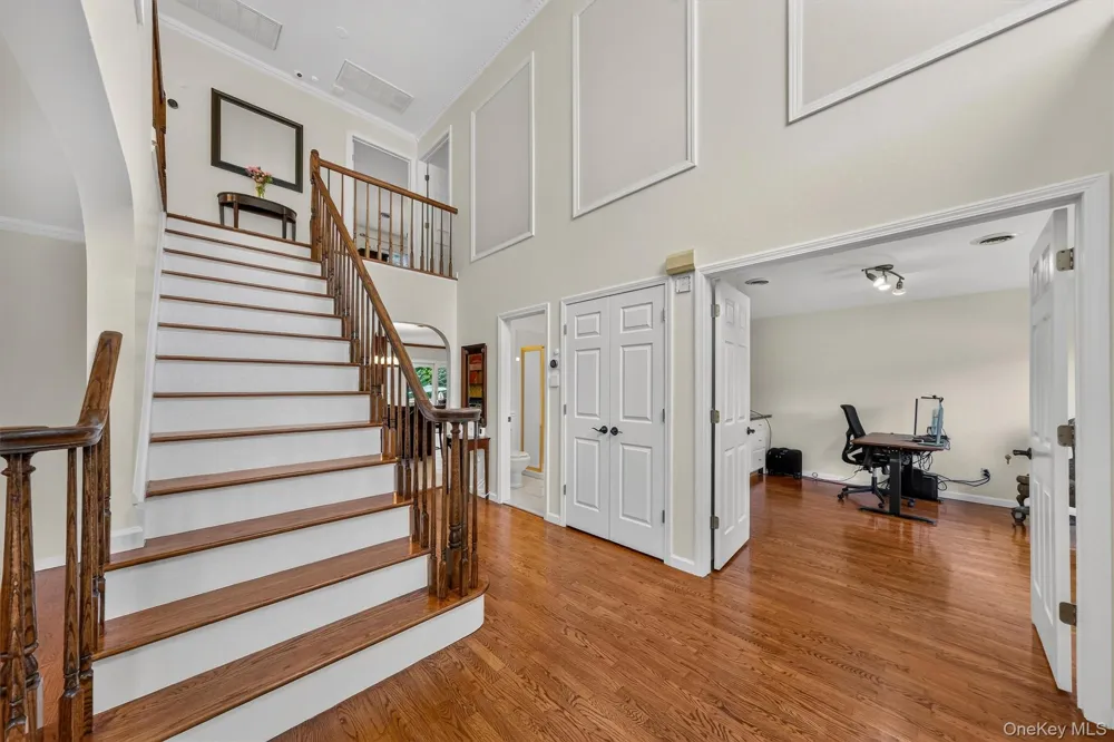 44 Greenwich Avenue Central Valley, NY 10917