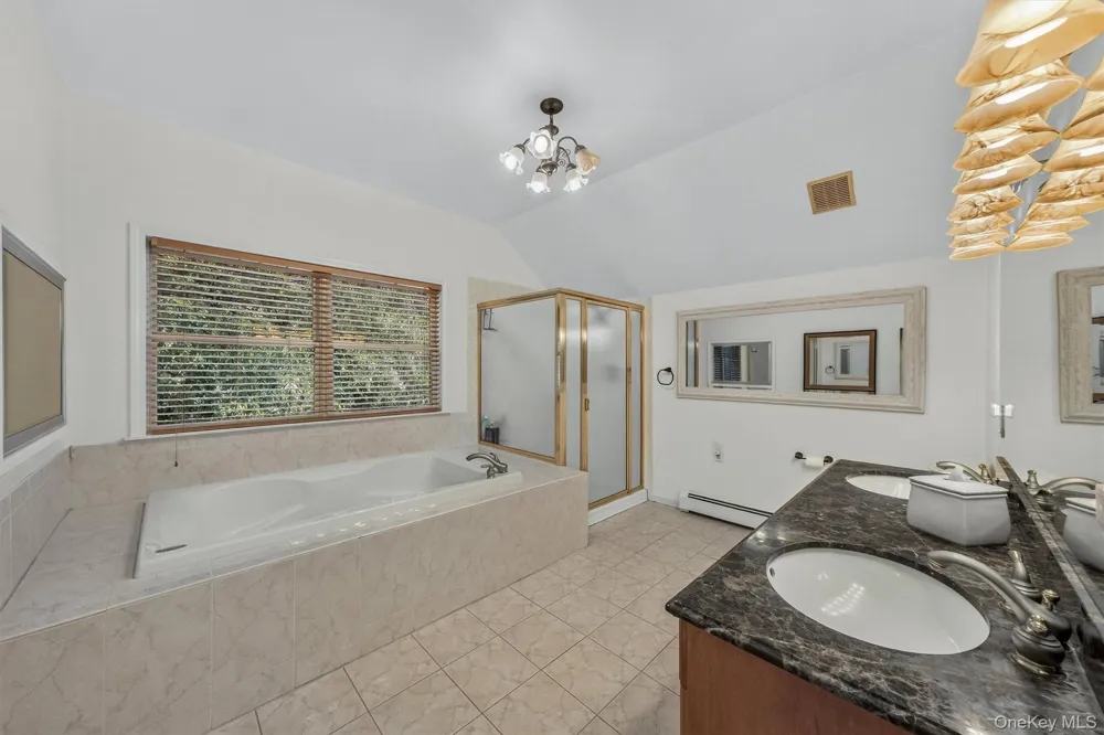 44 Greenwich Avenue Central Valley, NY 10917