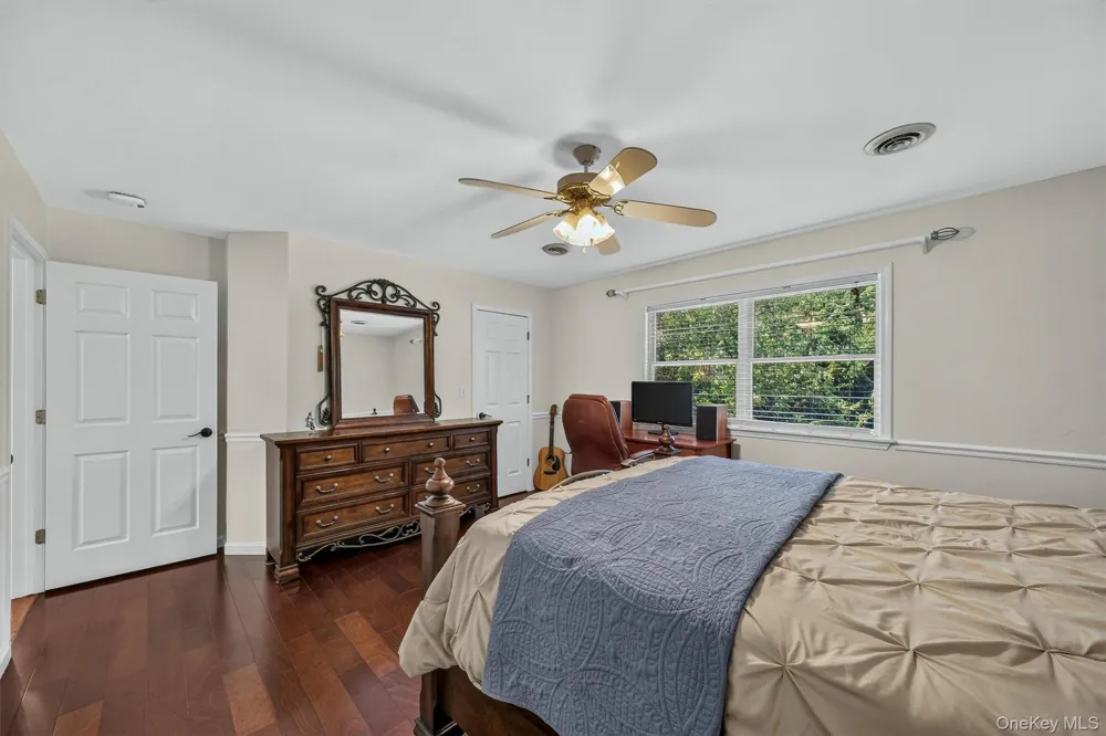 44 Greenwich Avenue Central Valley, NY 10917