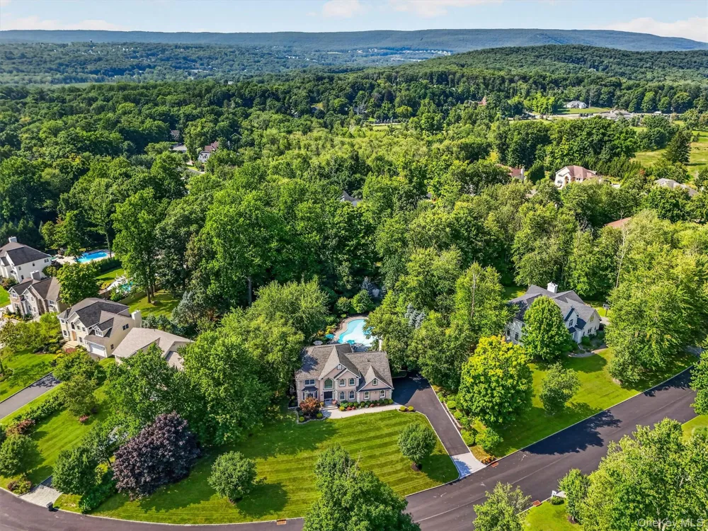 44 Greenwich Avenue Central Valley, NY 10917