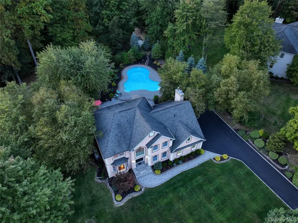44 Greenwich Avenue Central Valley, NY 10917