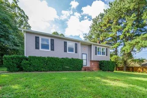 181 White Pines Country Club Road
