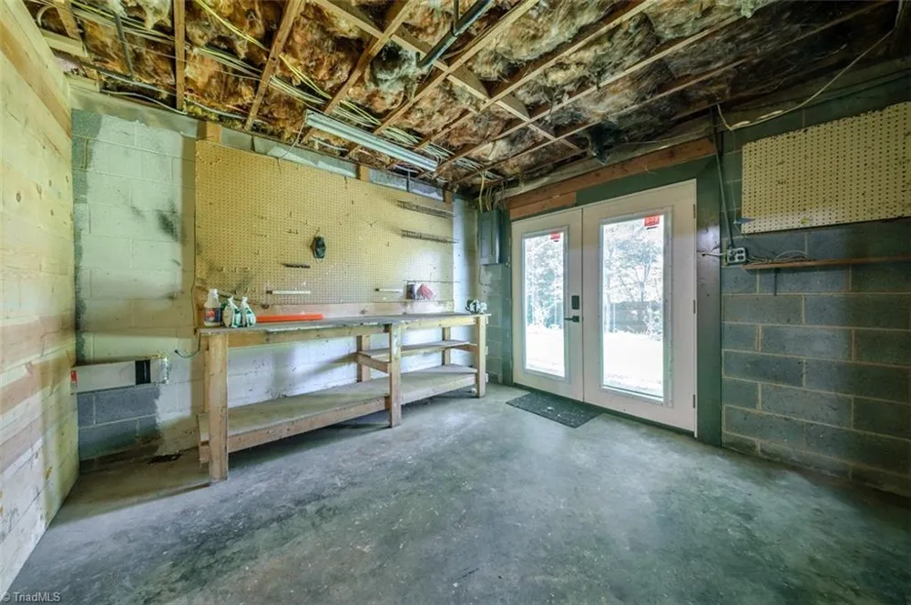 181 White Pines Country Club Road Mount Airy, NC 27030