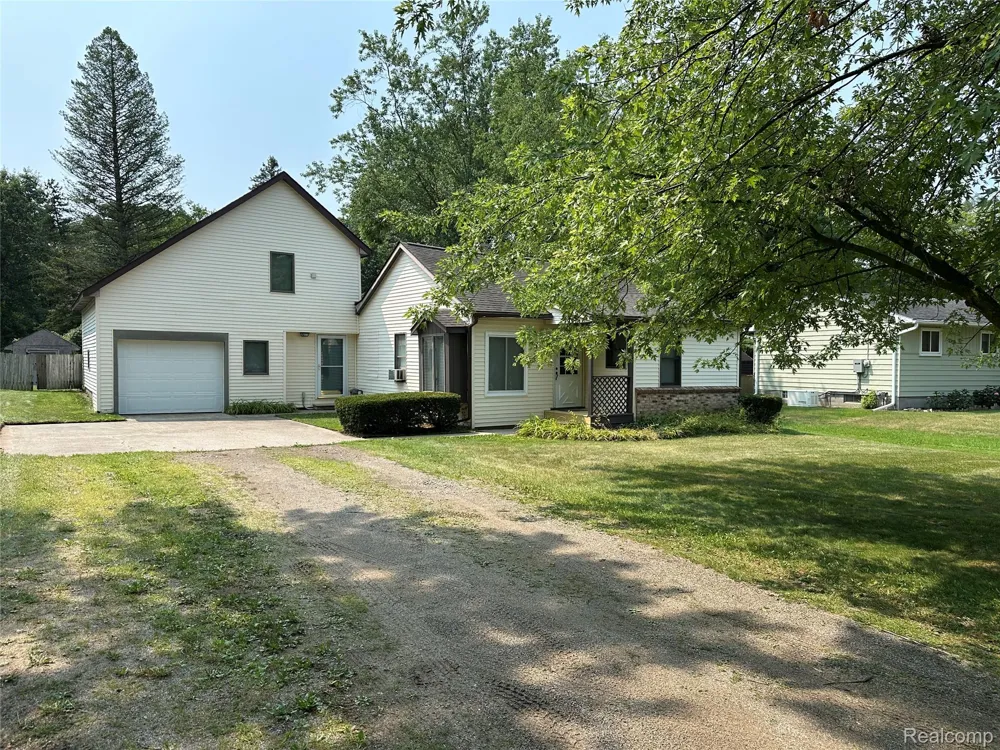 603 Heights Road Orion Charter Township, MI 48362