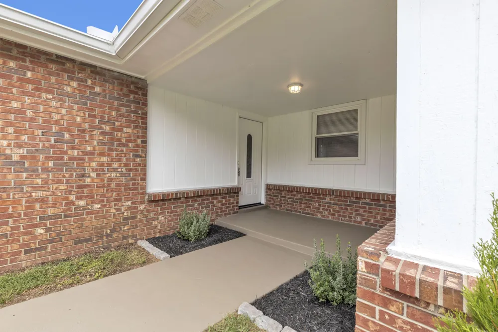 625 Dutchmans Dr Hermitage, TN 37076