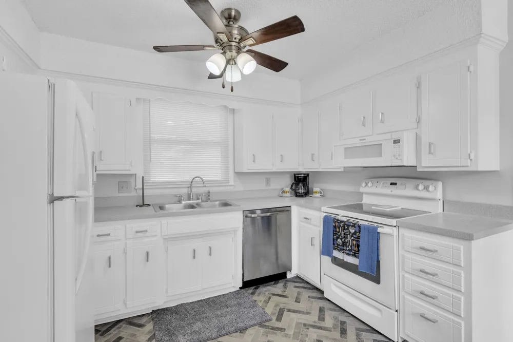625 Dutchmans Dr Hermitage, TN 37076