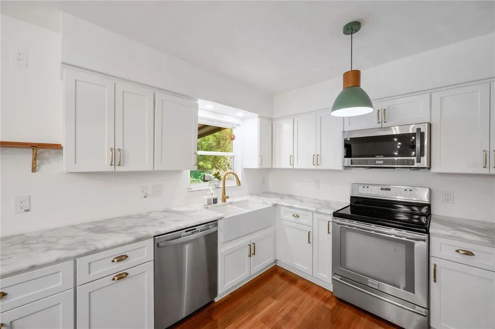1708 WOODBINE DRIVE Brandon, FL 33510