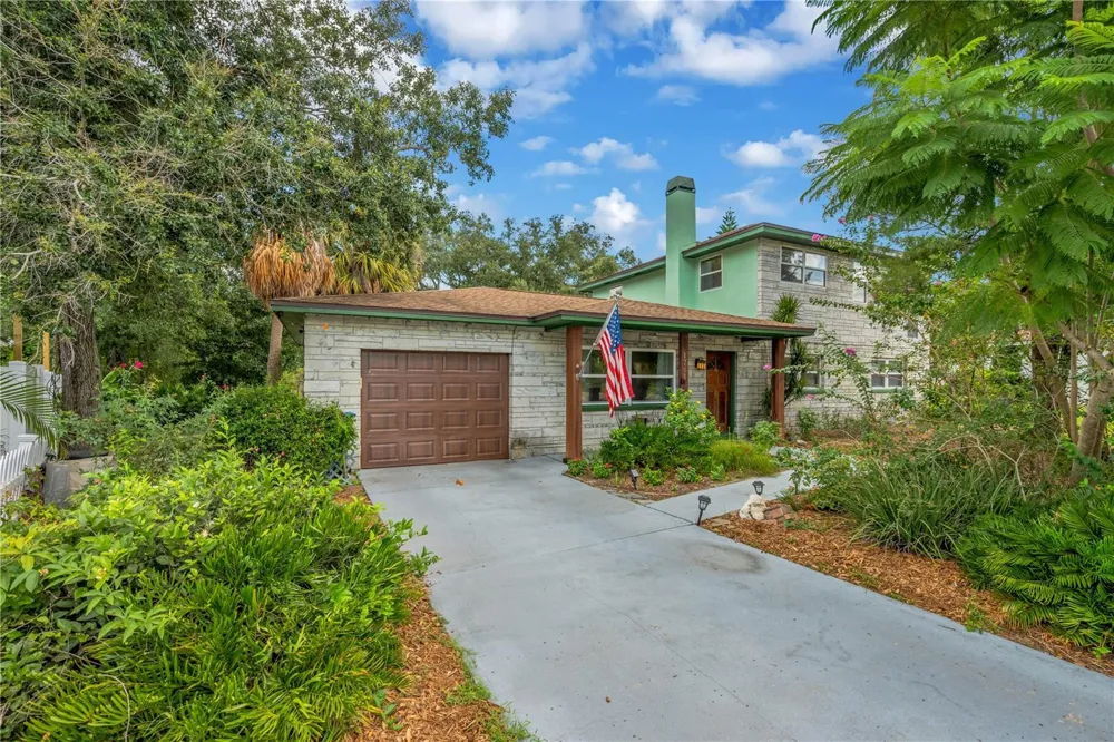 1708 WOODBINE DRIVE Brandon, FL 33510