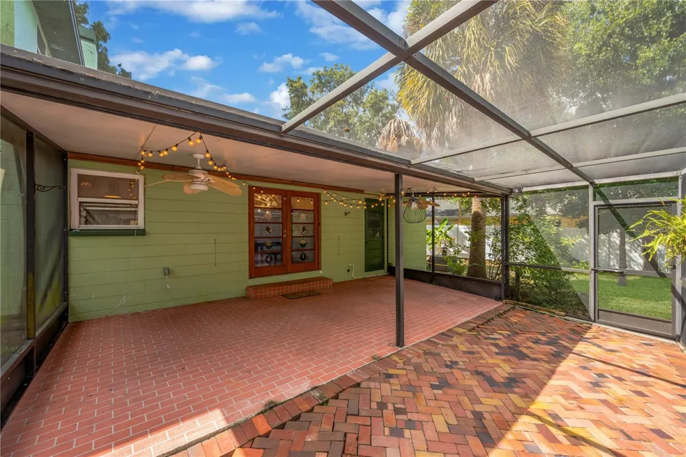 1708 WOODBINE DRIVE Brandon, FL 33510