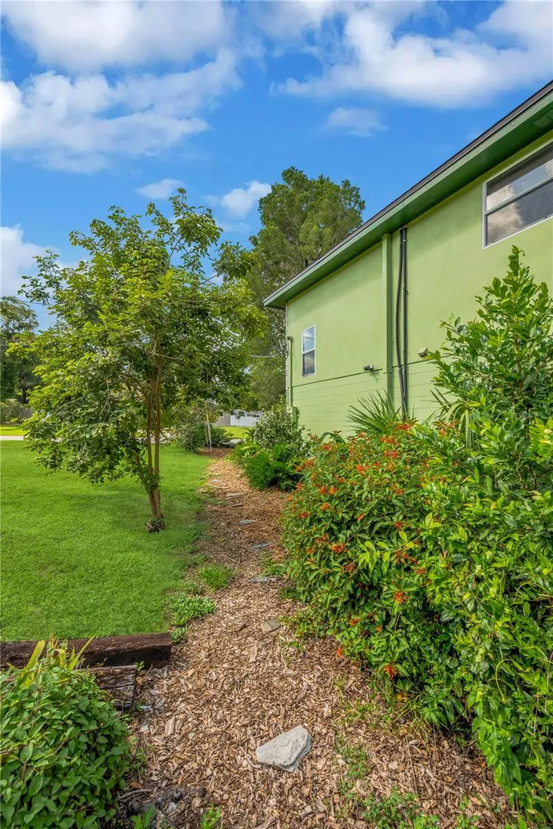 1708 WOODBINE DRIVE Brandon, FL 33510