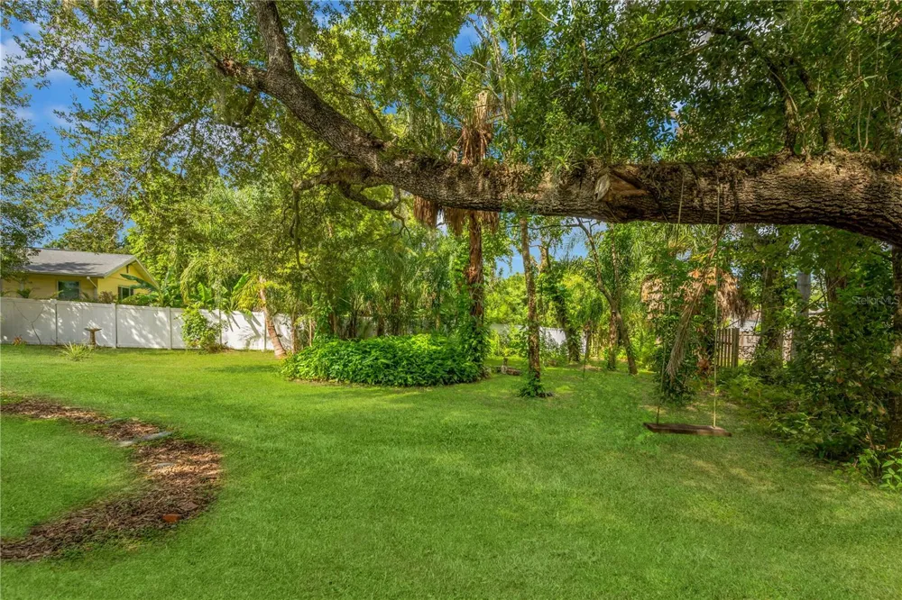 1708 WOODBINE DRIVE Brandon, FL 33510