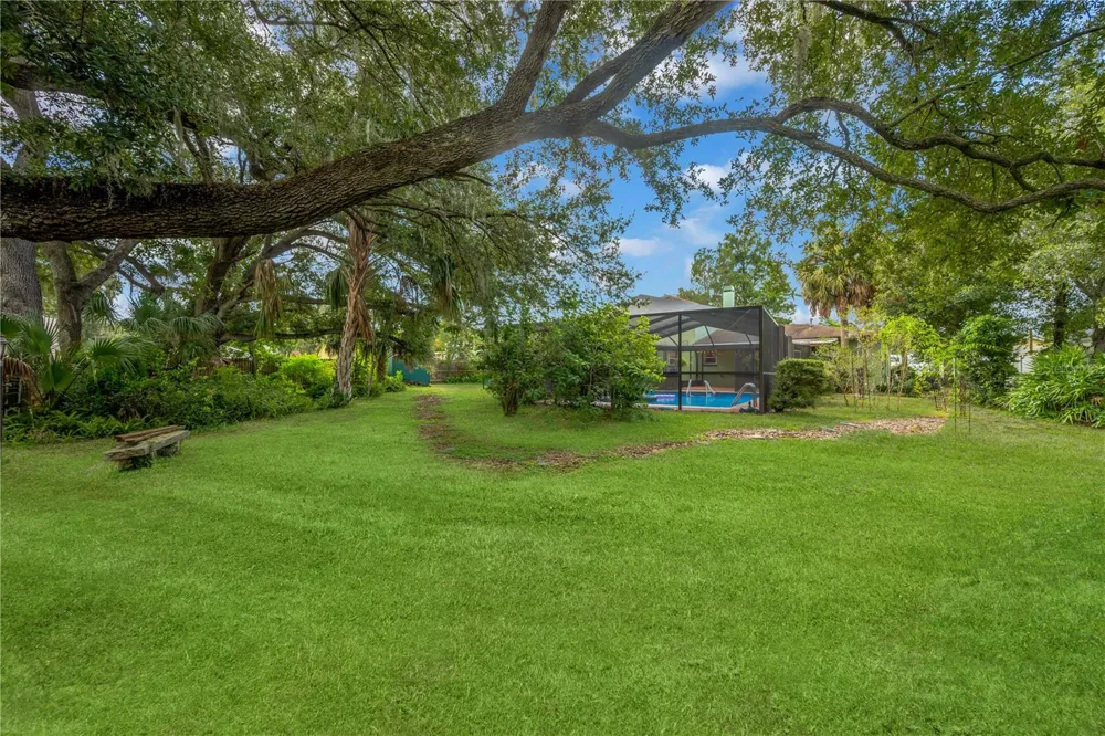 1708 WOODBINE DRIVE Brandon, FL 33510