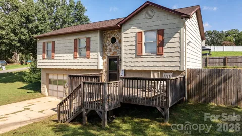 804 Southside Court
