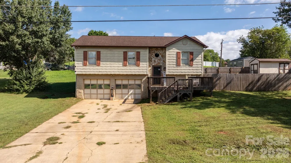 804 Southside Court Lenoir, NC 28645