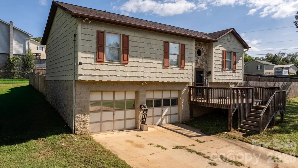 804 Southside Court Lenoir, NC 28645
