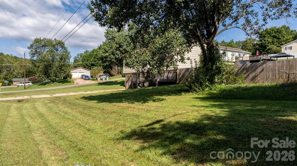 804 Southside Court Lenoir, NC 28645