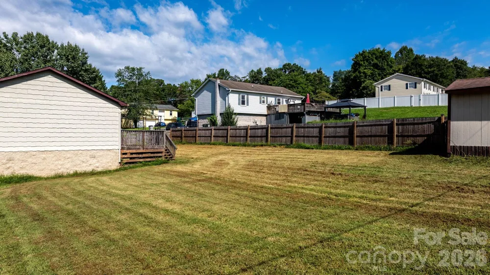 804 Southside Court Lenoir, NC 28645