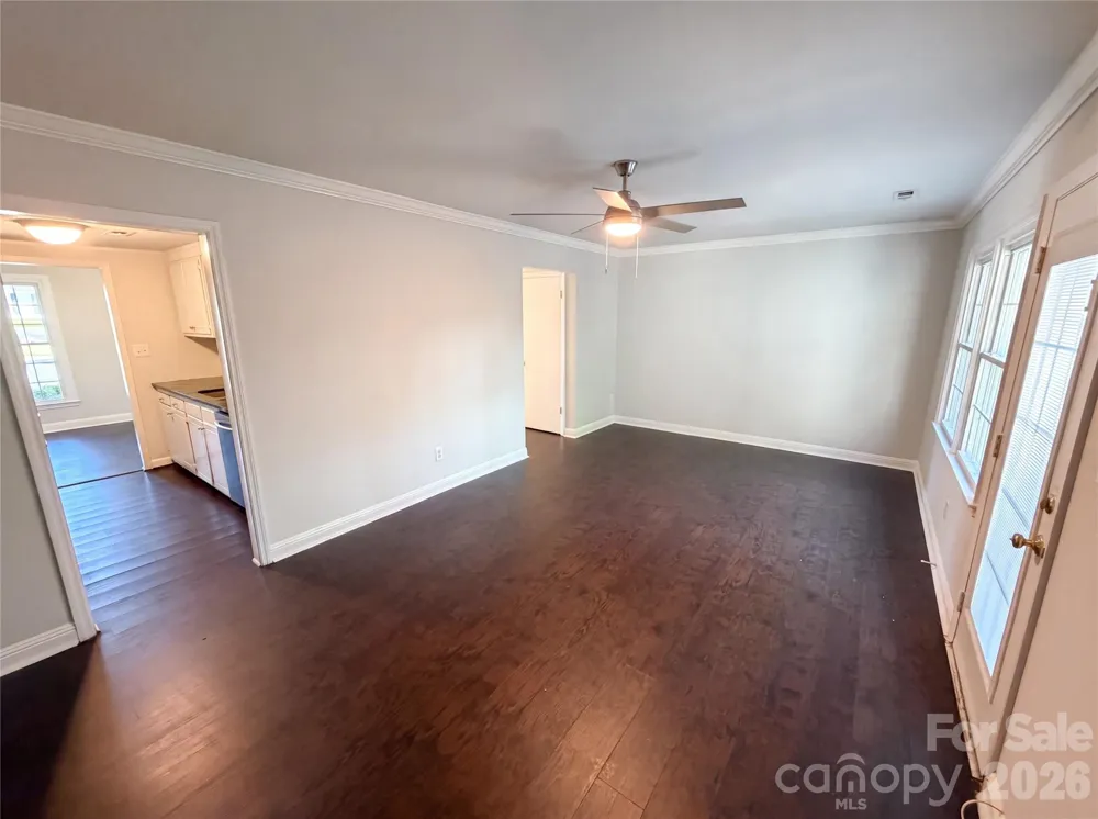 8042 Regent Park Lane Charlotte, NC 28210