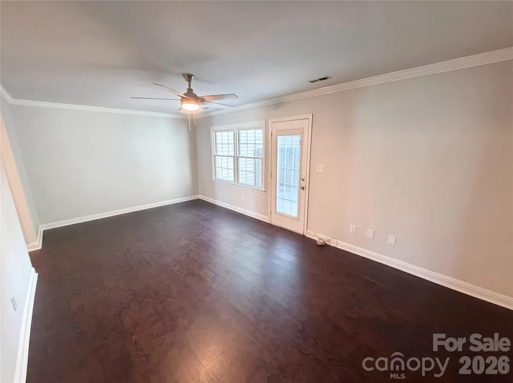 8042 Regent Park Lane Charlotte, NC 28210