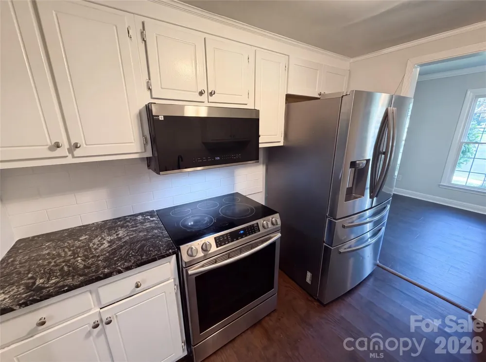8042 Regent Park Lane Charlotte, NC 28210