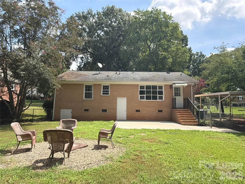 1427 Churchill Drive Gastonia, NC 28054