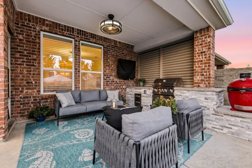 1725 Kaiser Cove Argyle, TX 76226
